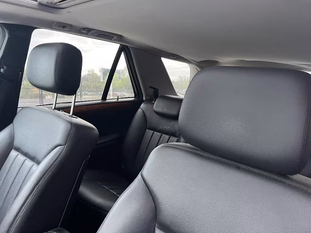2008 Mercedes-Benz M-Class - 4JGBB86E38A308317 - Image #2